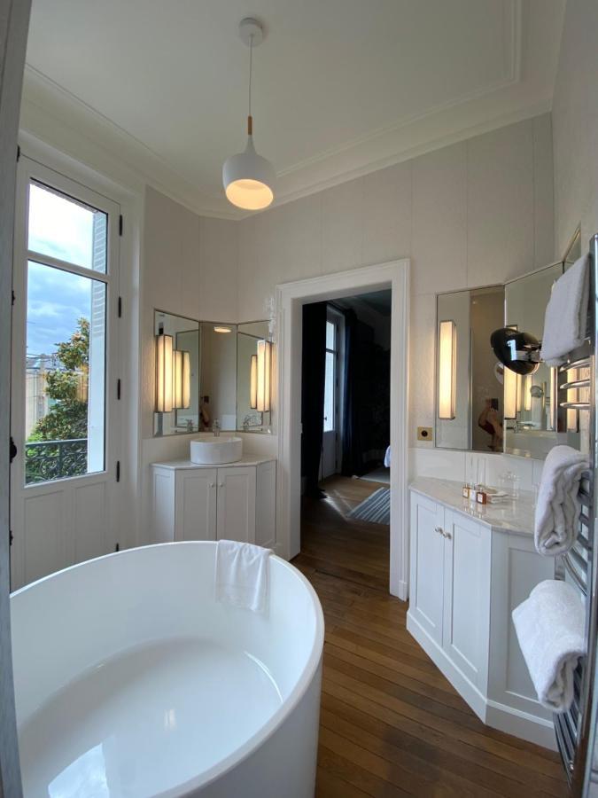 Maison Blanche Chartres - Maison D'Hotes 5 Etoiles מראה חיצוני תמונה